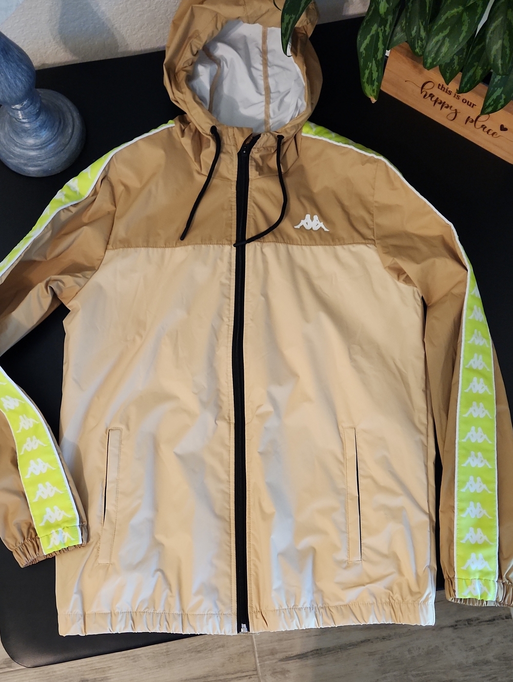 Kappa Hooded Windbreaker with Logo Tape